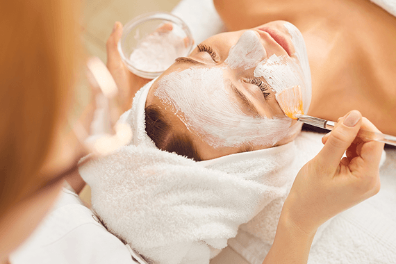 30-Minute Express Facial 14